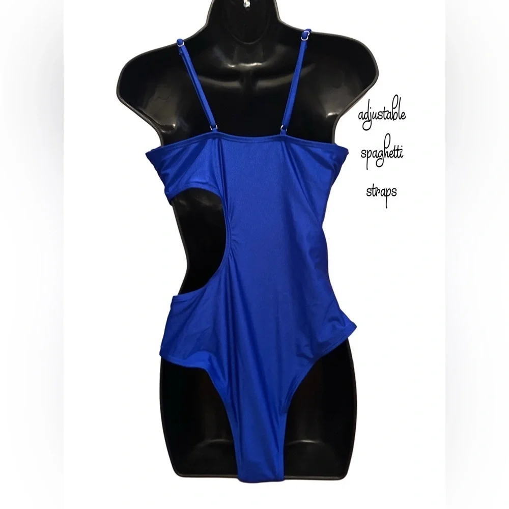 NWT Women’s One Piece Swimsuit Flounce & Hole Out Padded Monokini Blue Size L